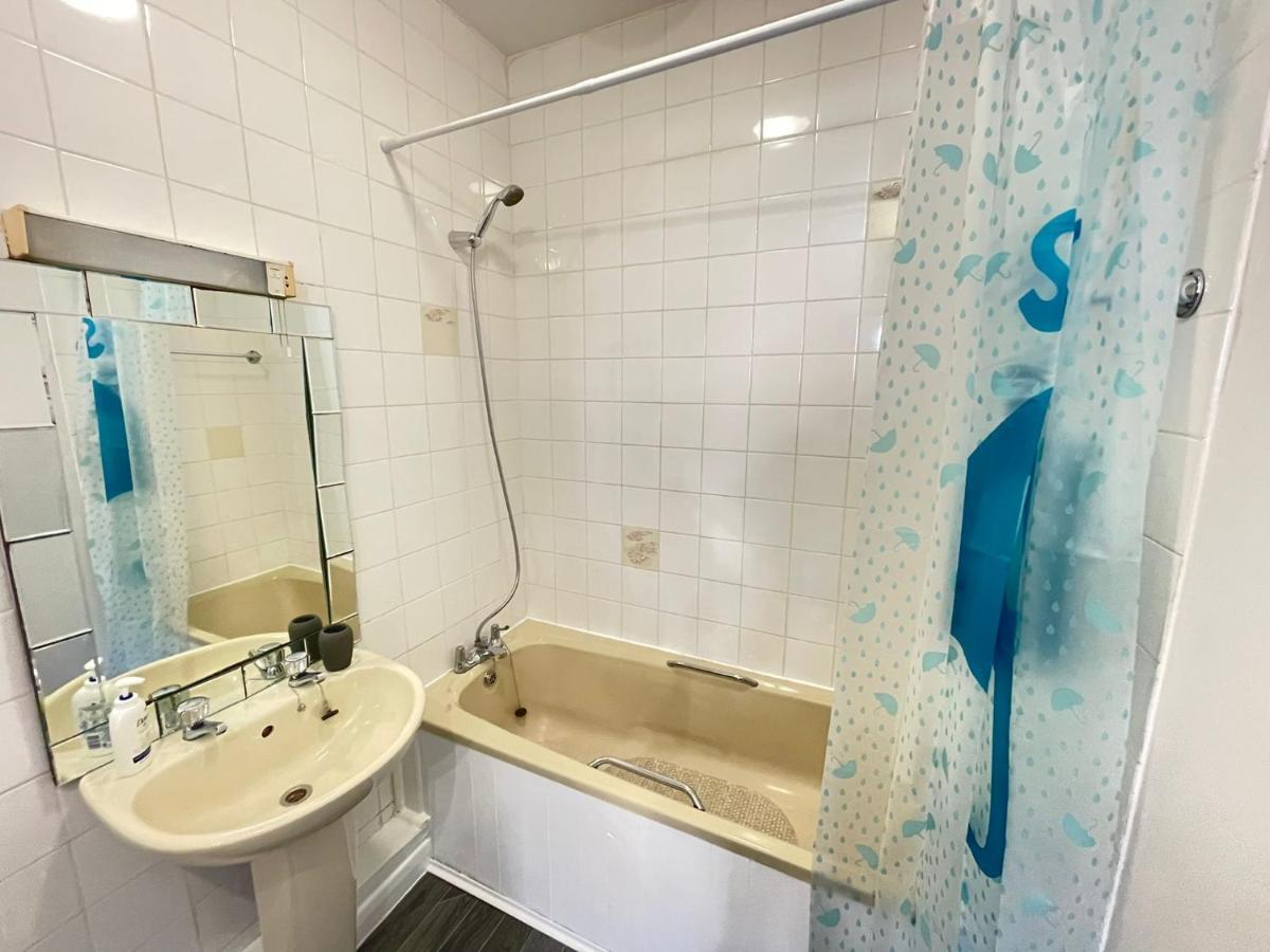 Large Ground Floor Studio Holiday Apartment Skegness - Flat 12 Екстер'єр фото